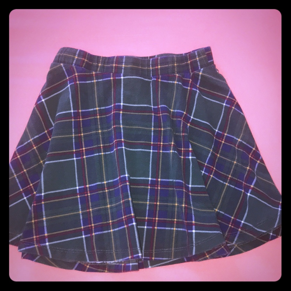 Ginger G plaid skirt.